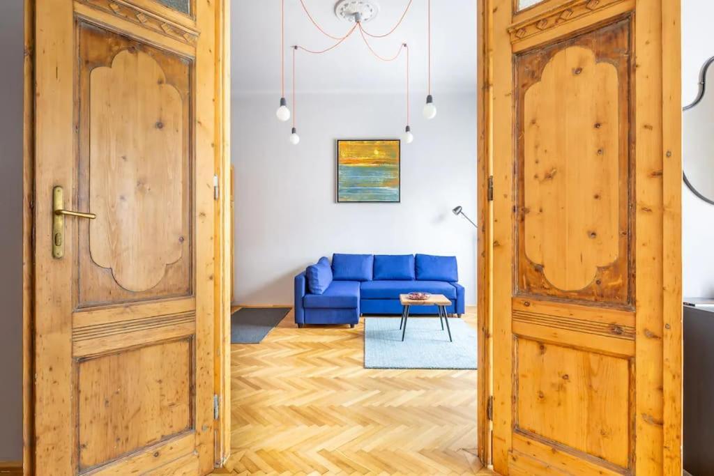 Elegant And Modern In The Centre Apartamento